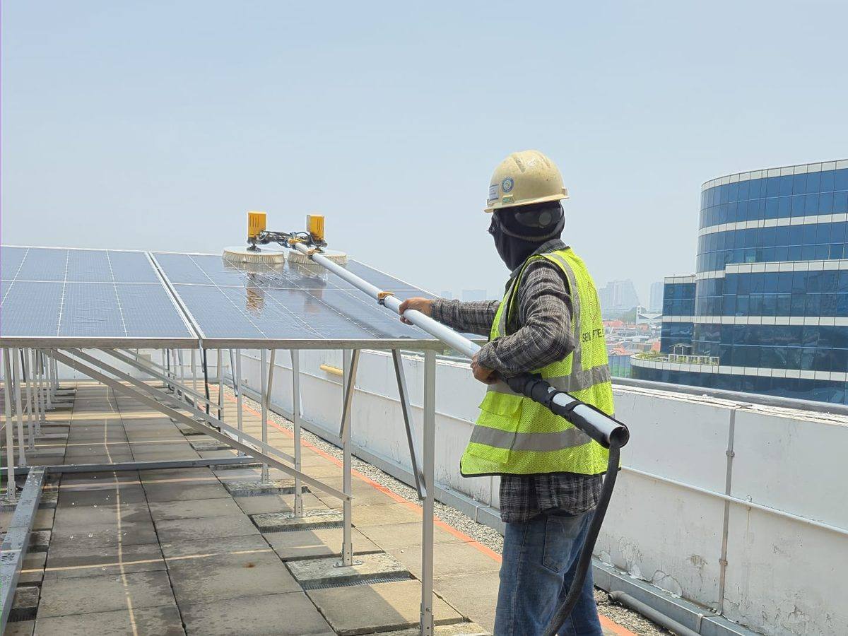 Panel cleaning