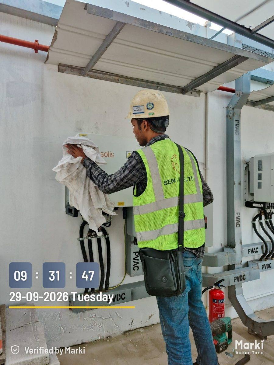 Switchgear cabinet servicing